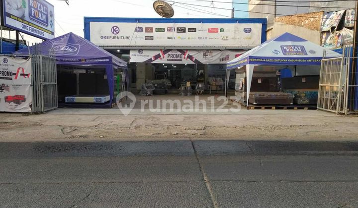 For Rent: Attached Shophouses in Kaliabang Tengah, Bekasi Main Road 2