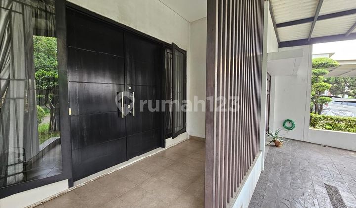 Rumah di Asia Tropis 2 Lantai SHM Bagus 2