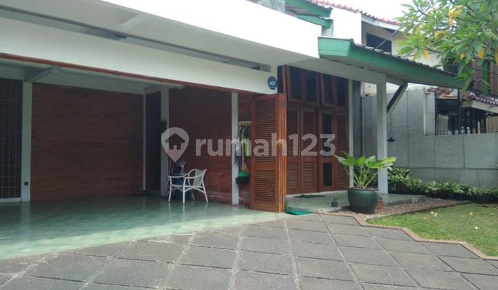 Beautiful Puri Indah spacious house ready to use, suitable for business 2