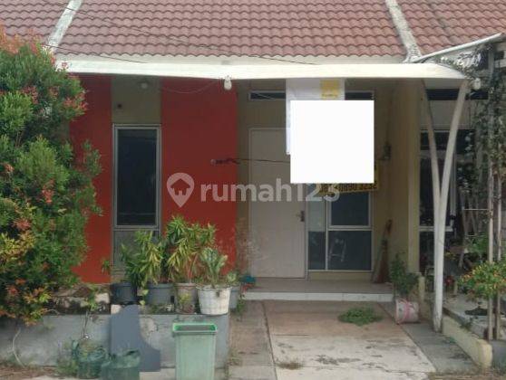 tampak depan rumah mutiara gading city