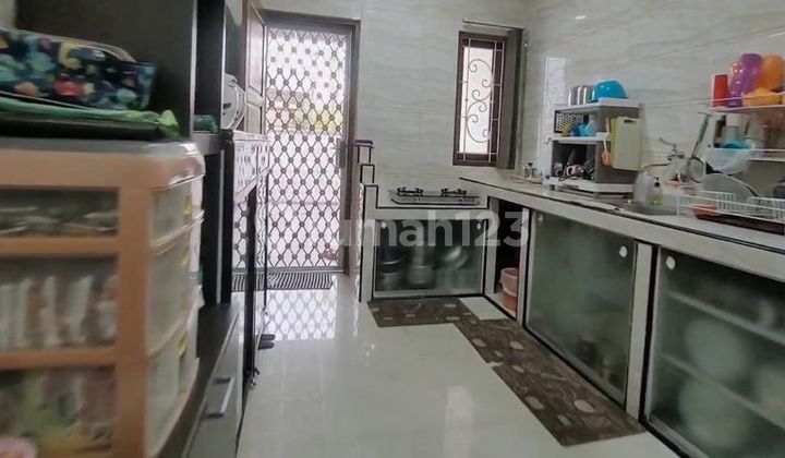 For Sale House in Harapan Indah, Bekasi 2