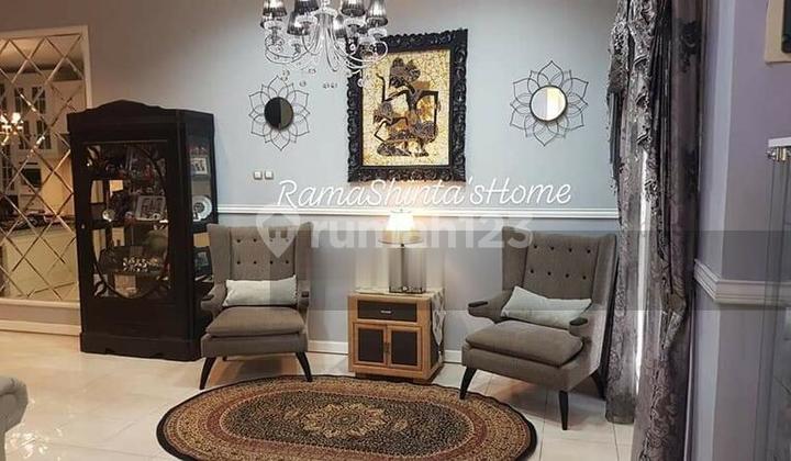 Rumah di Royal Residence, Jakarta Timur