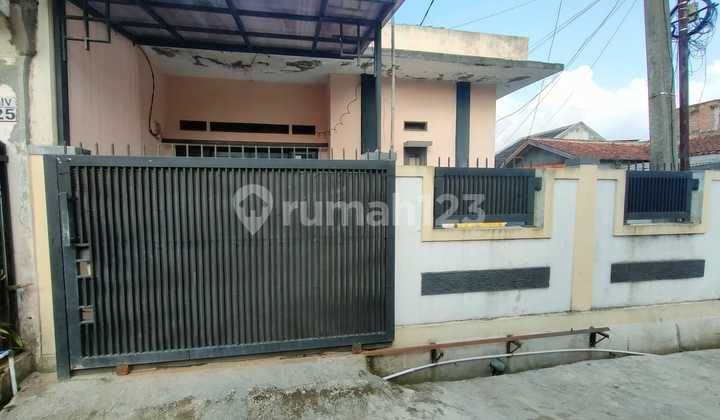 rumah 2 lantai full renov di Harapan indah, Bekasi Barat rumah 2 lantai full renov di Harapan indah, Bekasi Barat