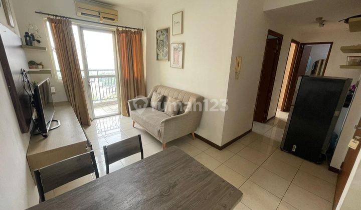 apartement full furnish tinggal bawa koper saja di Maple, Kemayoran 2