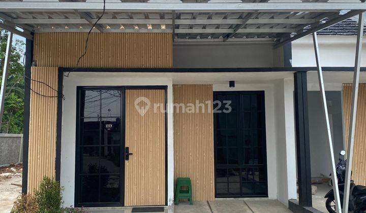 Rumah Modern Minimalis Strategis Dekat Stasiun Tambun 