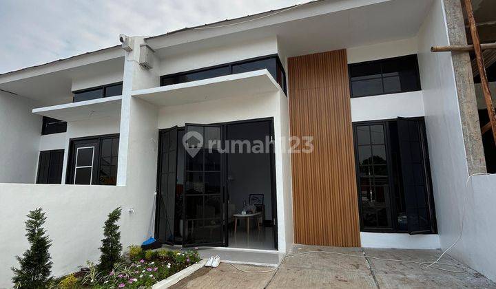 Rumah Minimalis Modern 5 Menit Ke Stasiun Lrt