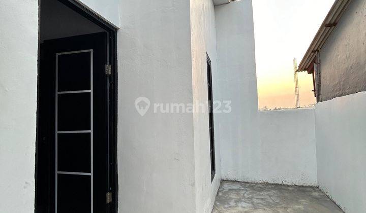 Rumah Minimalis Modern 5 Menit Ke Stasiun Lrt 2