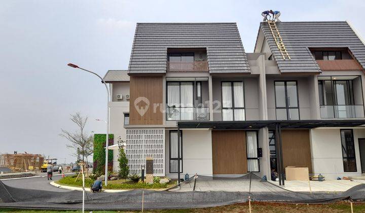 New Cluster Viola Crown Gading Rumah 3 Lantai  1