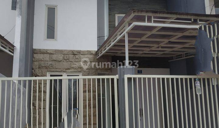 Rumah Siap Huni Di Mulyosari Termurah Lebar 6 Meter Harga 1M-an Minimalis 2lt Dekat Its, Pakuwon City 1