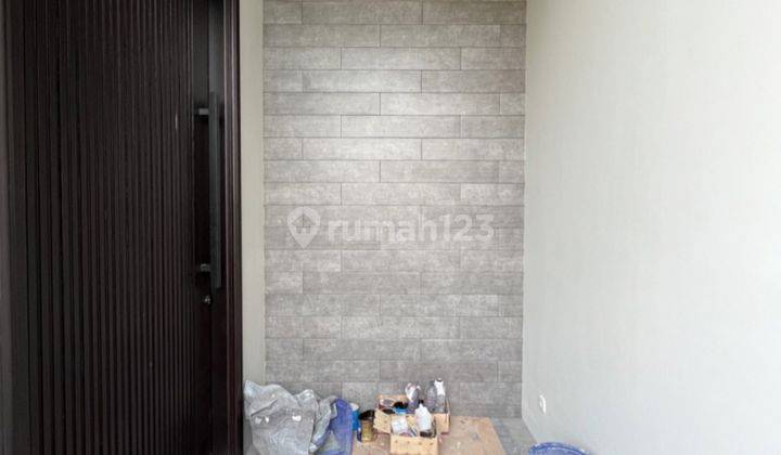 Rumah Baru Di Manyar Tompotika Minimalis 2lt Lebar 10 Meter Harga 3M-an 2