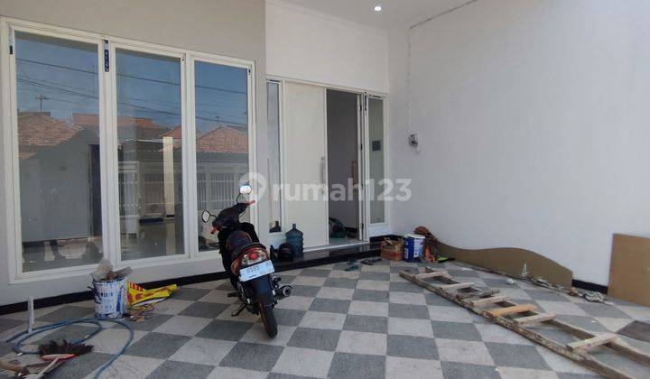 Rumah Baru Minimalis 2Lt 100 Meter Ke Raya Mulyosari Lebar 6 Meter Harga 1M-an 2