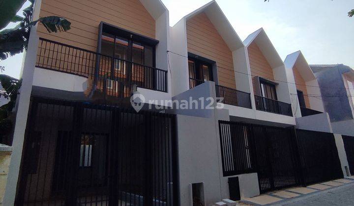 Rumah Baru 2Lt Minimalis Scandinavian Harga 1M-an Di Kalijudan Selangkah Ke Merr, Universitas Widya Mandala 2