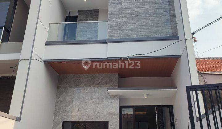 Rumah Baru Di Tenggilis Harga 1M-an Row 3 Mobil Modern Minimalis 2Lt Selangkah Ke Raya Jemursari 1