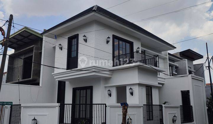 Rumah Baru Hook Modern Colonial 2Lt Row Jalan Kembar Di Rungkut Dekat Merr, Transmart, McD Rungkut, Yakaya, Puri Mas, UPN 1