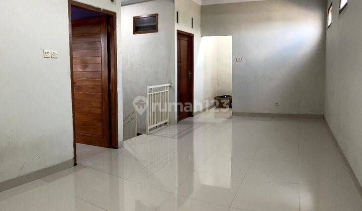 Rumah 10 Kamar Siap Huni 2 Lantai Dekat Kampus Pgri 2