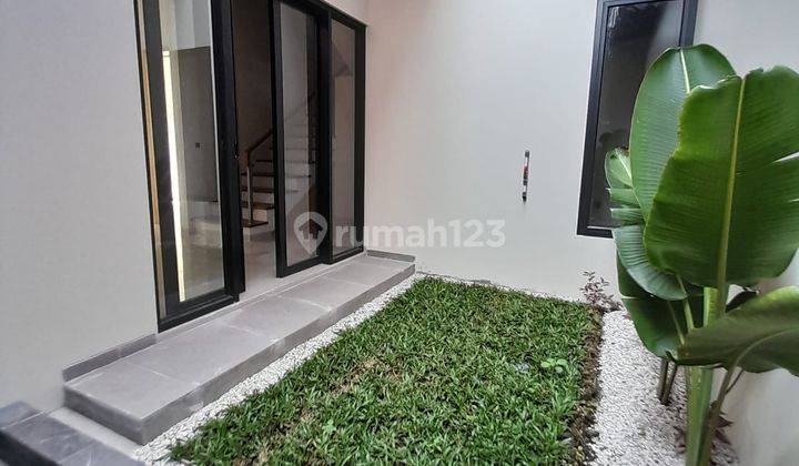 Rumah Modern Baru Siap Huni Semi Furnished Dekat Kampus Uii 2