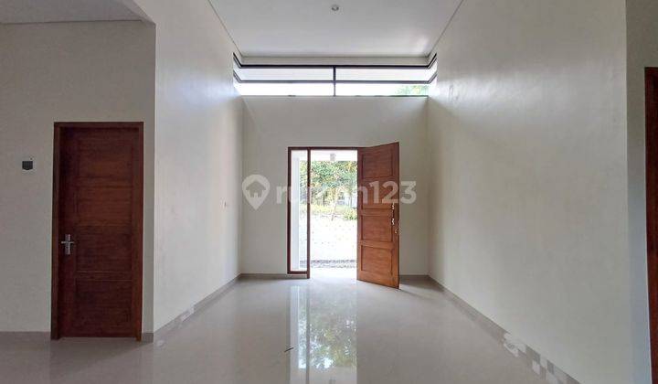 Rumah Baru Semi Furnished Modern di Ngaglik Dekat Sekolah Alazhar 2