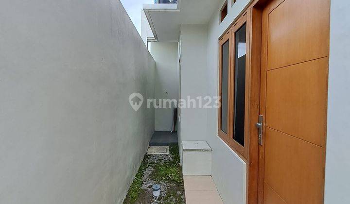 Rumah Baru Cantik Modern 7 Menit Dari Pamella 7 Swalayan  2