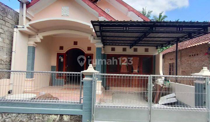 Rumah Bagus Siap Huni Luas Harga Terjangkau Dekat Pasar Godean 1