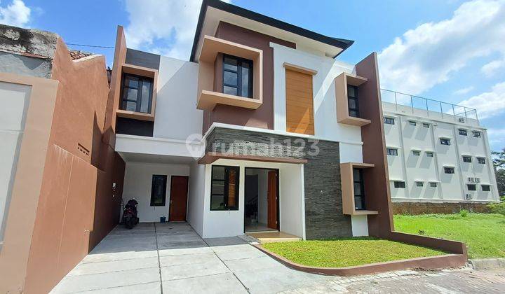 Rumah Modern 2 Lantai Dalam Perum 5 Menit Dari Kampus Upn 1