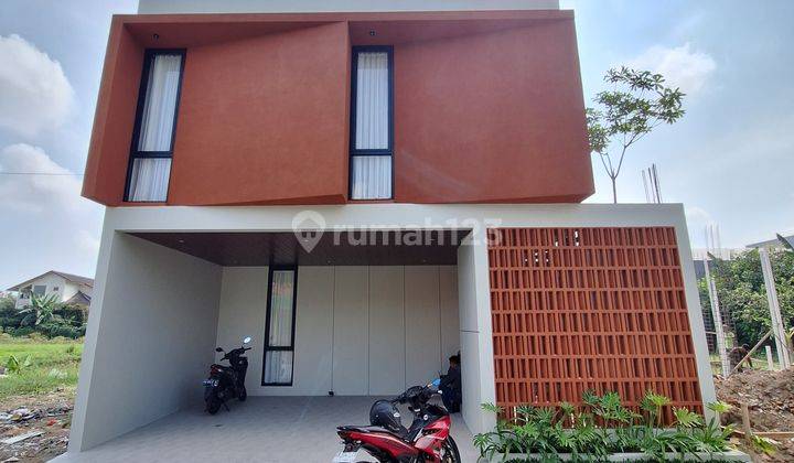 Rumah Modern 2 Lantai di Sleman Dekat Mirota Kampus Godean 1