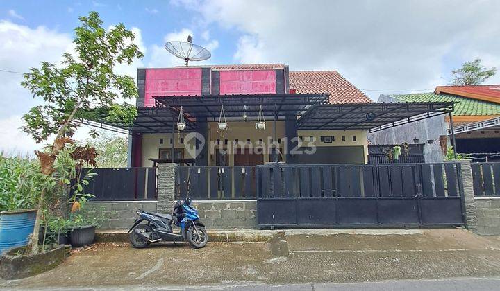 Rumah Bagus Semi Furnished Siap Huni 15 Menit Bandara Adisucipto 1