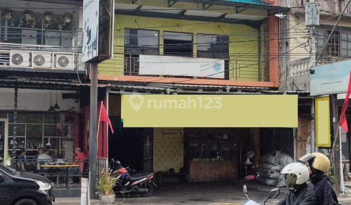 Rumah Toko 3 Lantai Bagus Dekat Kampus Ugm Uny 1