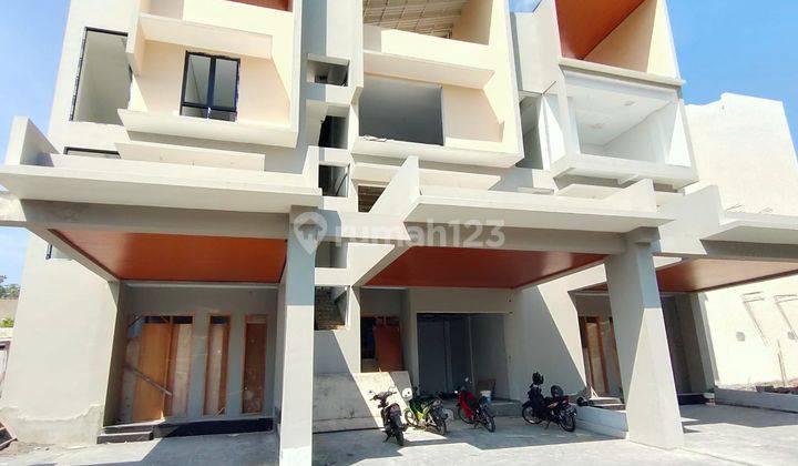 Rumah 4 Lantai Modern Elegan Dekat Kampus Ugm 1