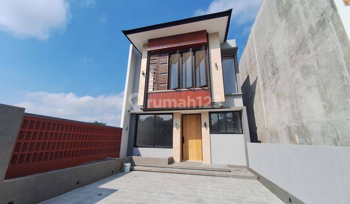 Rumah Konsep Townhouse Heritage di Sleman dekat Hotel Hyatt 1