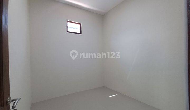 Siap Jadi Milik Kamu Rumah Cantik Semi Furnished di Sleman Utara 2