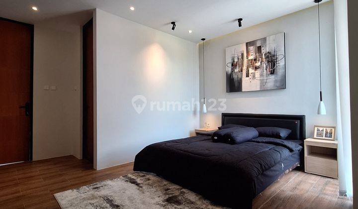 Stylish Full Furnished Rumah Baru di Sleman Dekat Kampus Uii 2