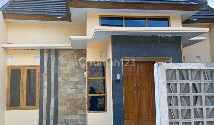 Rumah 490 Jt di Sleman 13 menit ke Sleman City Hall 1