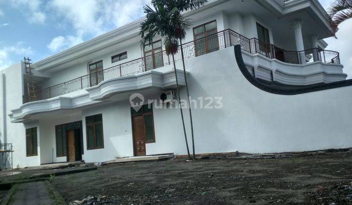 Rumah   fasilitas kolam renang di  Sleman Yogyakarta