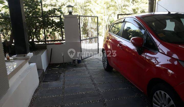 Rumah siap huni dalam perum bonus perabot Condong Catur Sleman 4