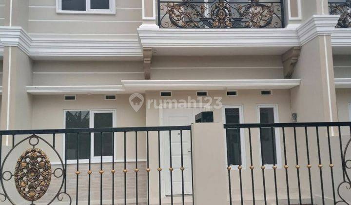 Rumah mewah dan  ready siap huni luas serta lokasi strategis  1