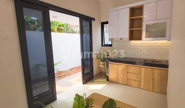 Ready-to-Live Fully Furnished New House in a Large Luxurious Complex, Spacious Land in Jatiasih