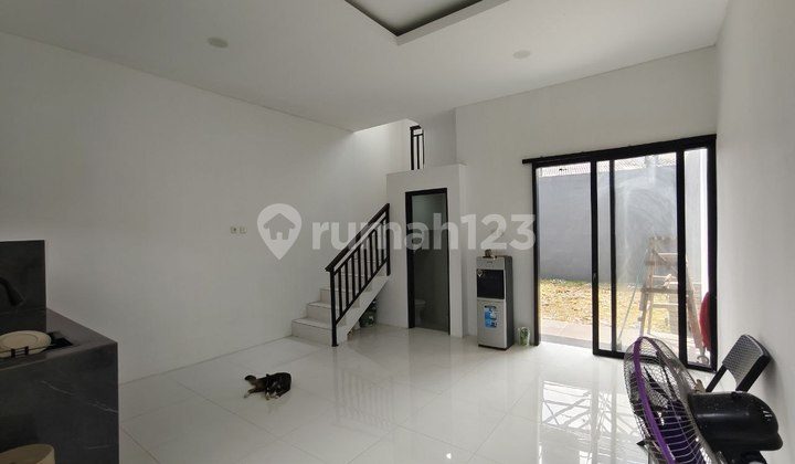 Rumah Ready Stock, Legalitas Lengkap, Selangkah Plaza Pondok Gede Rumah Ready Stock, Legalitas Lengkap, Selangkah Plaza Pondok Gede