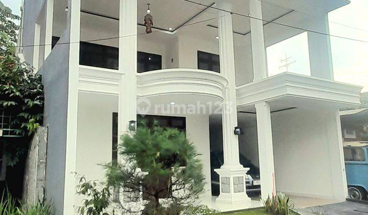 Rumah 2 Lantai Sangat Terawat Dan Lingkungan Asri 2