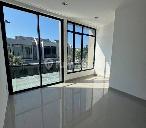 Dijual Rumah Milenial PIK 2 Siap Huni, uk 4,5x12,5, Cluster Bagus Harga Termurah 2