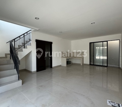 Dijual Rumah Milenial Pik 2, Uk 6X15, 2 Lantai, PPJB 2