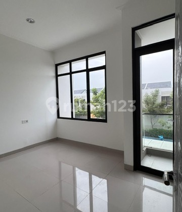 Disewakan Rumah Milenial Pik 2, Uk 8X15, Siap Huni 2