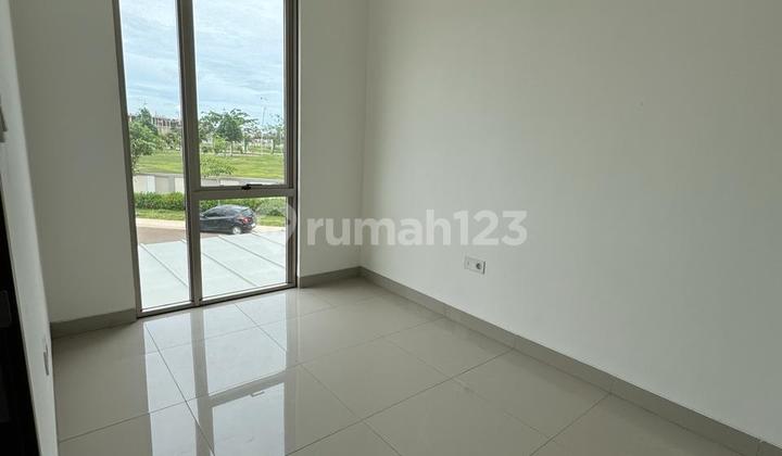 FOR RENT 8X10 HOEK PIK 2 HOUSE, SEMIFURNISHED, TIDY 2