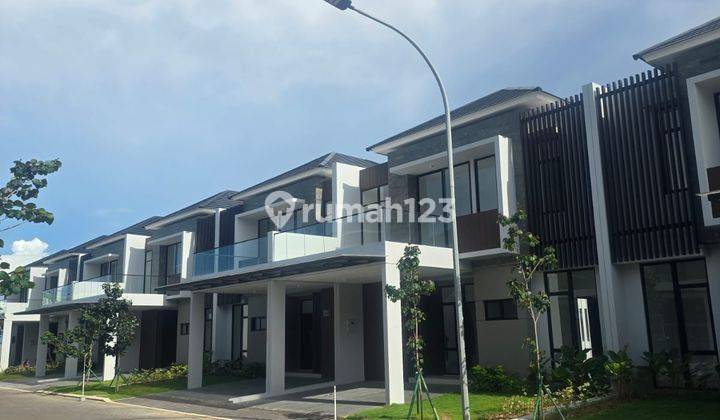 Disewakan murah rumah pik 2 uk 10x20 harga 120jt permata hijau  1