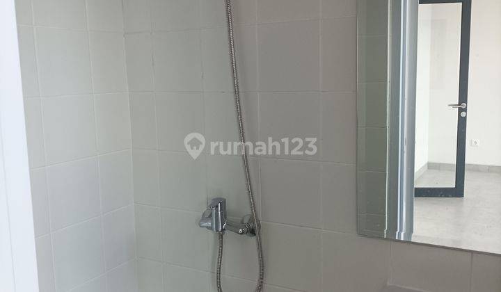 Disewakan Ruko 3lt BSD Baru Tabespot dpn Danau Vanya Park 6
