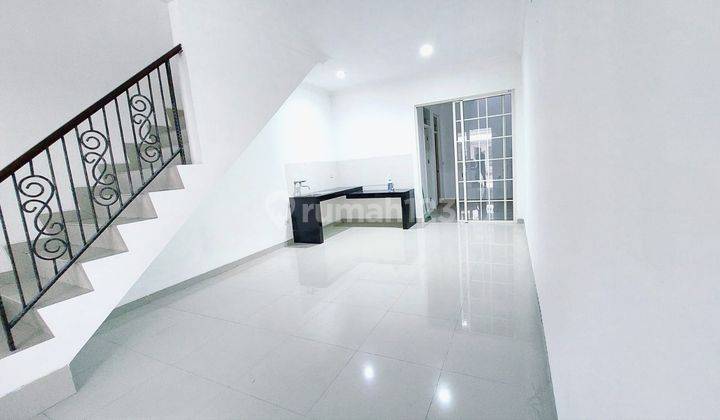 Rumah Bagus Rapi 2lt 3kt 45jt Di Green Lake Jakbar Tol Jkt Tng 2