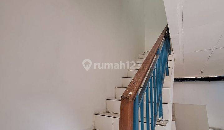 Disewakan Rumah 2 Lantai di Permata Taman Palem, Jakarta Barat 2