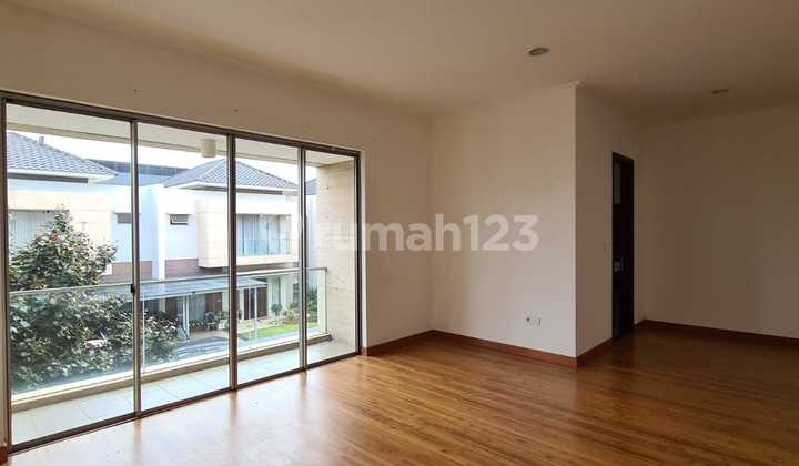 Sewa Rumah Pik Golf Island Ukuran 10x15 Cluster Orchestra 195 Juta thn