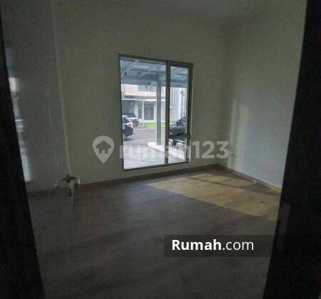 Rumah Pik Dijual Uk 10x15 Hoek Golf Island 2 Lantai Posisi Bagus Murah 2