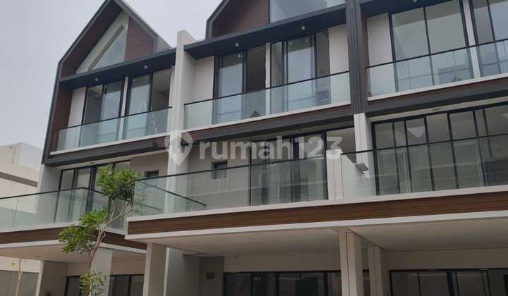 dijual rumah osaka residence pik 2 uk 6x10 3 lantai furnish bagus harga termurah