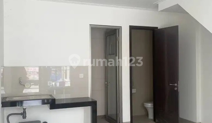 PROMO BESAR RUMAH PIK 2 4.5X10 3LANTAI BISA KPR! PALING MURAH SIAP HUNI 1